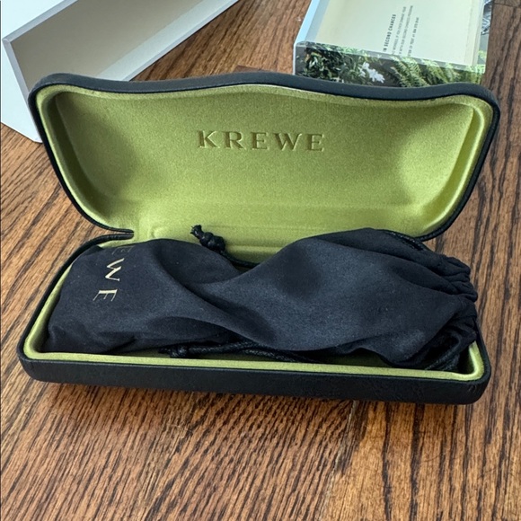 Krewe Landry Sunglasses in Haze with polarized lenses - new in box, never worn - Picture 3 of 6